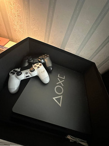 Ps 4 Slim 1TB Limited Edition + 19 игр ! (2 фото из 2)