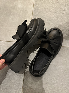 НОВЫЕ женские туфли (2 фото из 2)