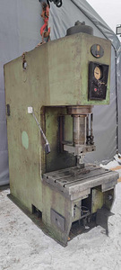 ГИДРОПРЕСС 160T (3 фото из 5)