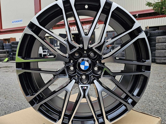 R20 veljed 5x120 BMW x5 x6 f15 f16 e70 e71 Style 818M uus