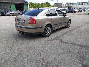 Skoda Octavia 2.0 103kw механическая (5 фото из 5)