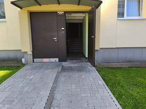 Ridaküla tn 12, Ahtme, Kohtla-Järve, Ida-Virumaa (2 foto / 21)