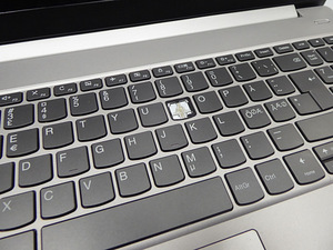 Sülearvuti lenovo Ideapad s320-15iil + Laadija (5 foto / 5)