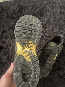 Nike Air Max TN (5 foto / 5)