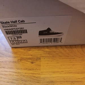 Vans skate half cab размер 40 (4 фото из 4)
