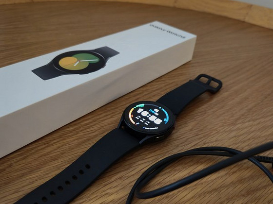 Samsung Galaxy Watch5 (Graphite, 40mm)