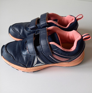 Reebok tossud s 33 (1 foto / 3)