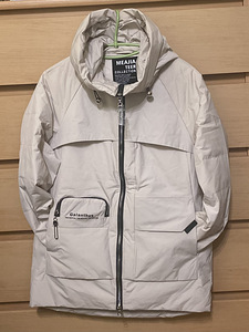 Куртка демисезон (3 фото из 3)