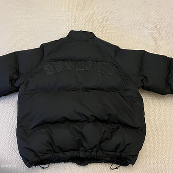 Supreme jacket