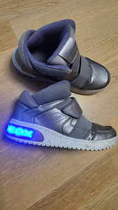J Xled Girl GEOX tossud (1 foto / 3)
