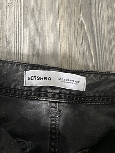 Uued püksid bershka (2 foto / 3)