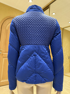 VERSACE куртка -пуховик, XS/S размер (4 фото из 10)