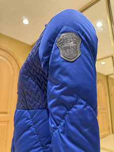 VERSACE куртка -пуховик, XS/S размер (5 фото из 10)