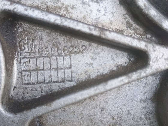 Помпа, водяной насос Шевроле Круз 2011, 2.0дизель,120Кв. vee
