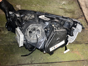 F01 Dynamic xenon tuled (2 foto / 2)