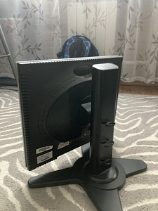 Монитор ViewSonic vp730 (7 фото из 9)