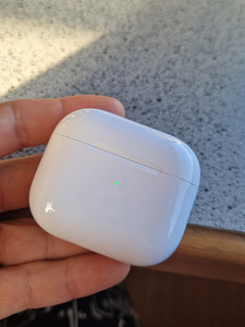 Airpods 3 (2 foto / 2)