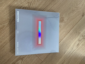 Enhypen albumid/ Enhypen albumid (1 foto / 10)