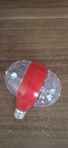 Светодиодная лампа Disko RGB E27 (3 фото из 3)