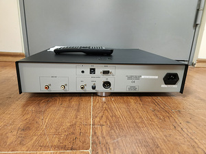 Primare CD21 High-End Compact Disc Player  (3 foto / 3)