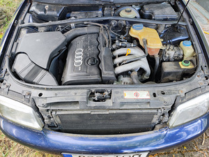 Audi A4 1997 1,8 (2 фото из 6)