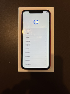 iPhone 11 128 ГБ (1 фото из 2)