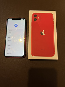 iPhone 11 128 ГБ (2 фото из 2)