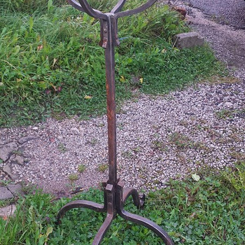 Металлический подсвечник, kõrgus 1 m