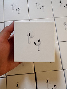 AirPods 3 (1:1) – Parim koopia turul! (2 foto / 5)