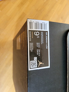Air Jordan 1 low s 43 (2 foto / 4)