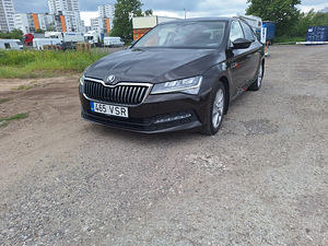 Skoda superb (1 foto / 12)