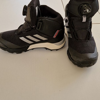 Müüa Adidase talvesaapad Boa kinnitusega