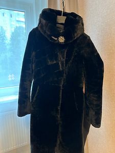 Karusnahkne mantel (5 foto / 5)