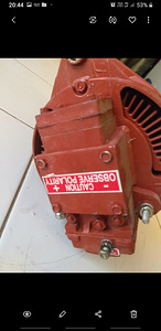 Generator (2 foto / 4)