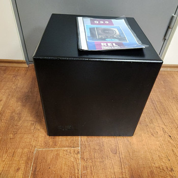 REL Q50 Sub Bass System