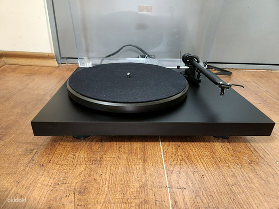 Pro-Ject Debut III