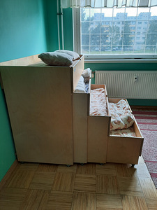 Детская кровать 4-ярусная (2 фото из 2)