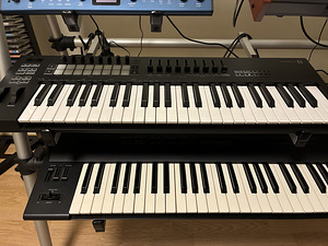 Novation launchkey 49 MK3 (1 фото из 4)
