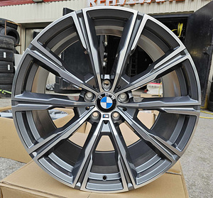 Диски R20 5x120 BMW M Style X5 X6 F15 F16 E70 E71 и т.д. (1 фото из 3)