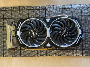 Видеокарта Radeon RX 570 ARMOR 8Gb OC Edition (1 фото из 3)