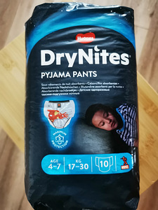 Памперсы Huggies (1 фото из 1)