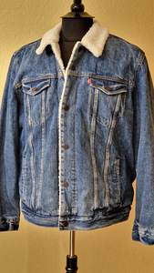 Новая Зимняя Мужская куртка LEVI'S. (2 фото из 10)