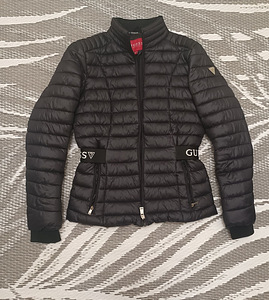 Guess jope XS (1 foto / 3)