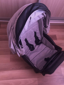 Коляска 3 в 1 (3 фото из 6)