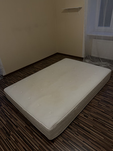 Ikea madrats 140x200 (1 foto / 2)