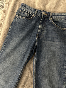 Jeans (2 foto / 4)
