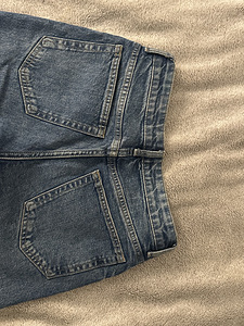 Jeans (3 foto / 4)