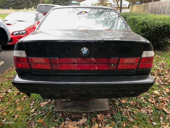 Отражающая панель BMW E34