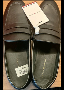Müüa uued Tommy Hilfiger kingad (2 foto / 2)