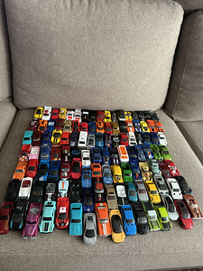 Hotwheels (2 фото из 3)